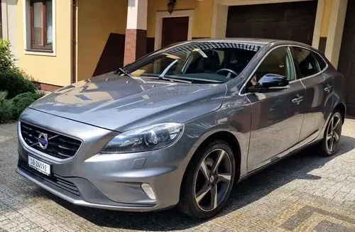 VOLVO V40 Kinetic Getr