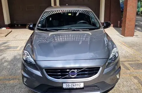 VOLVO V40 Kinetic Getr