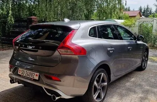 VOLVO V40 Kinetic Getr