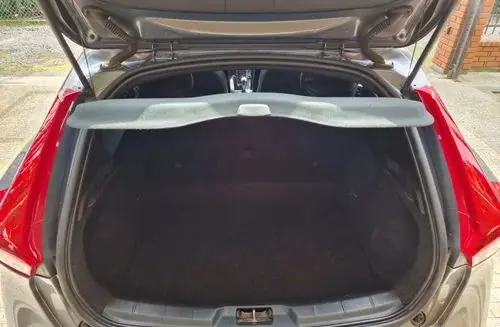 VOLVO V40 Kinetic Getr