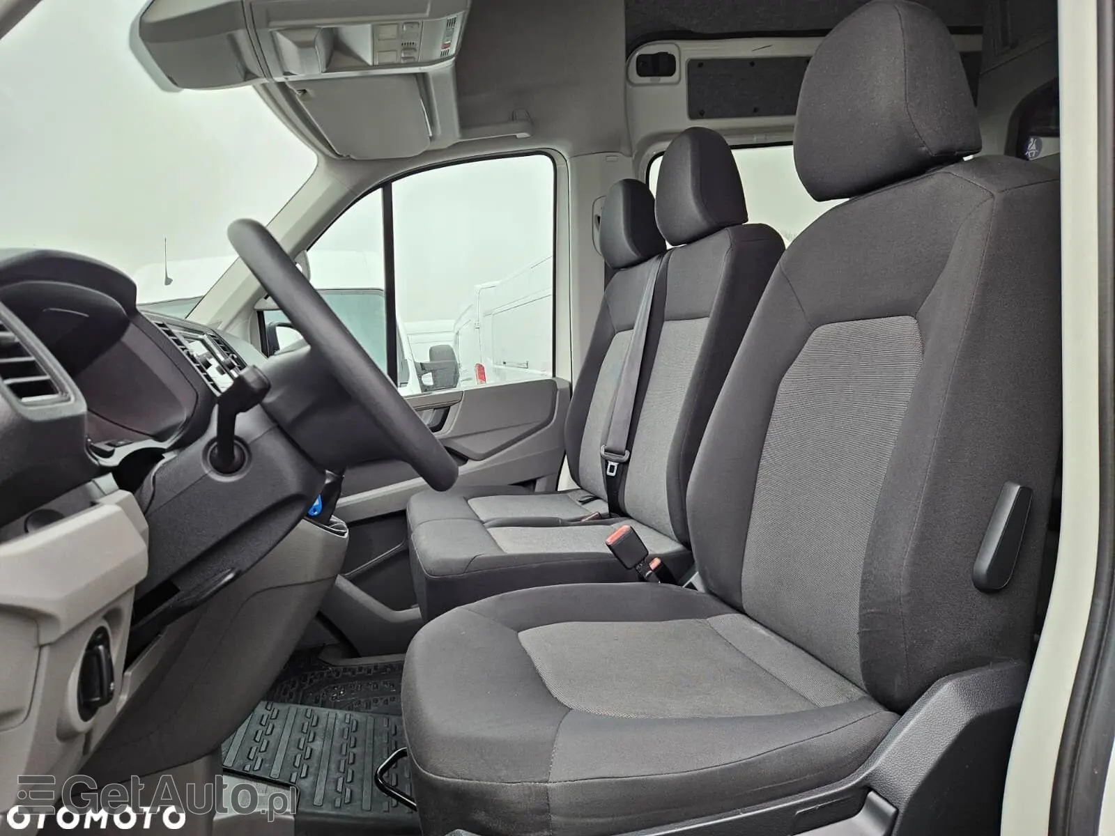 VOLKSWAGEN Crafter L