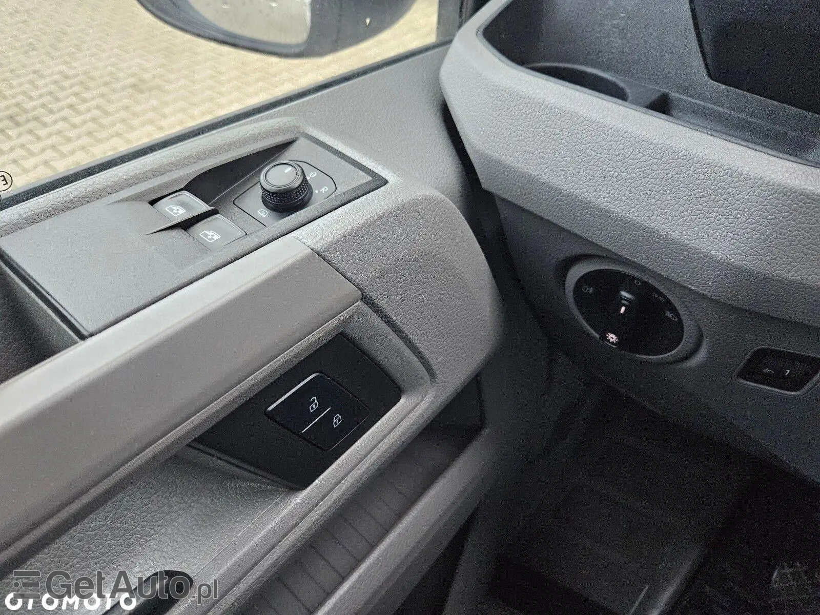 VOLKSWAGEN Crafter L