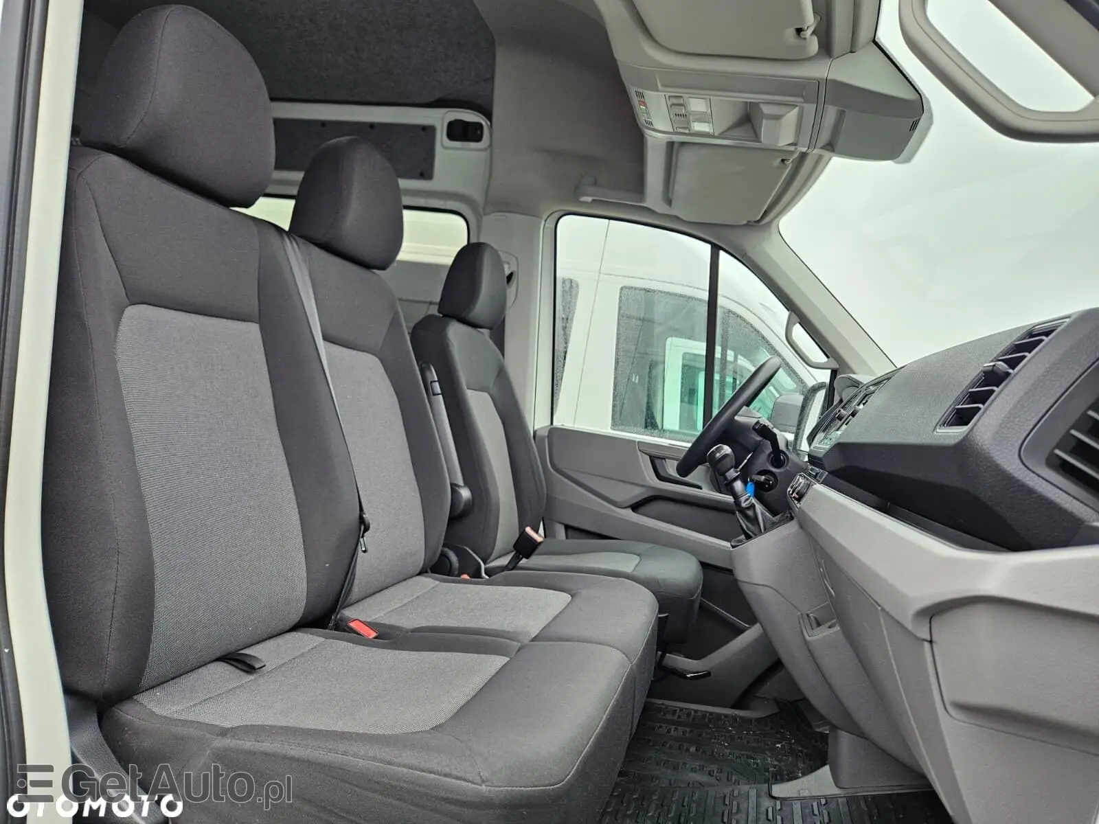 VOLKSWAGEN Crafter L