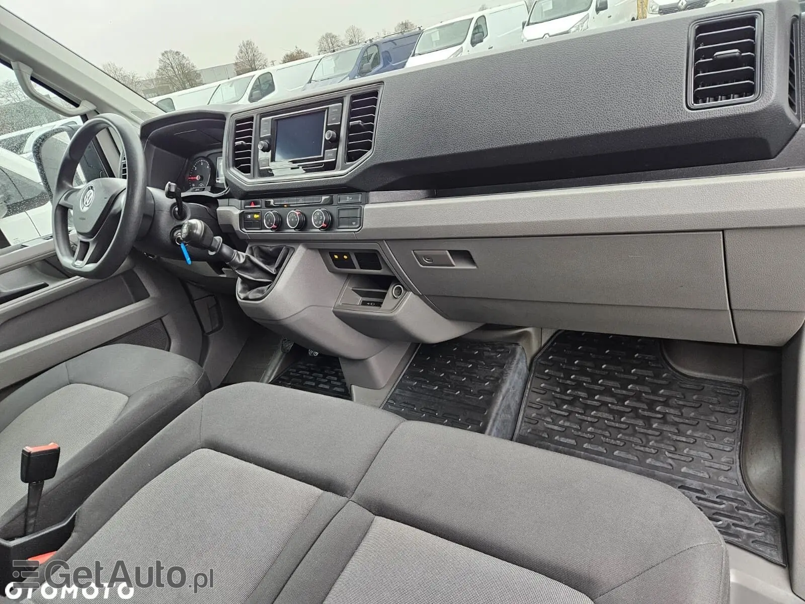 VOLKSWAGEN Crafter L