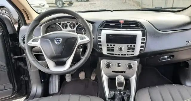 LANCIA Delta 1.4 T-Jet 16v Oro