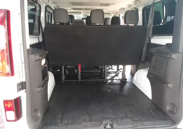 RENAULT Trafic Grand Passenger 2,9t Pack Clim