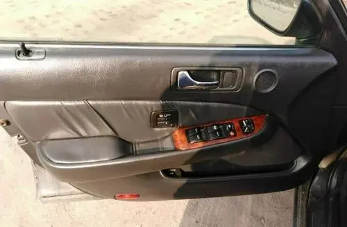 HONDA Legend 