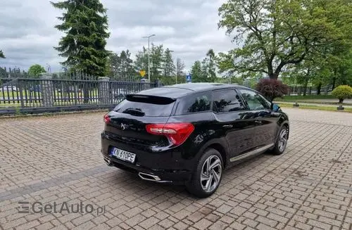 DS 5 