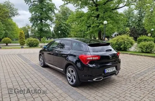 DS 5 