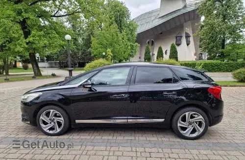 DS 5 
