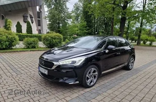 DS 5 