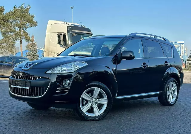 PEUGEOT 4007 