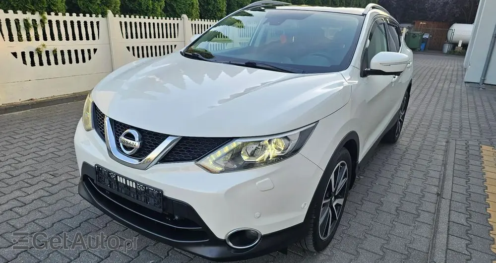 NISSAN Qashqai 1.6 DCi Black Edition Xtronic EU6