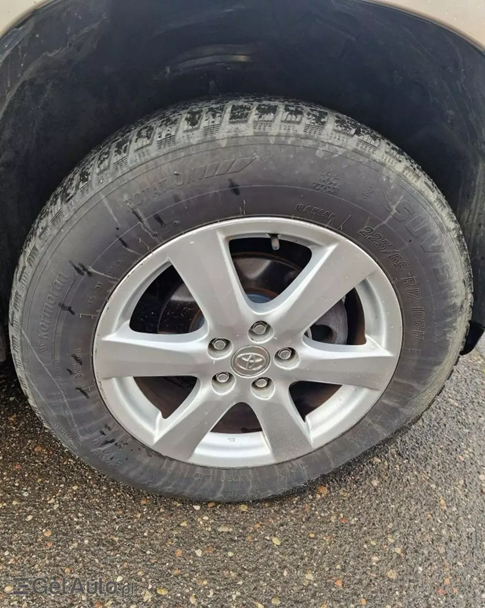 TOYOTA RAV4 2.0 4x4 Team