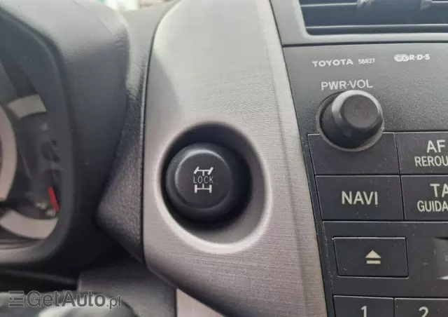 TOYOTA RAV4 2.0 4x4 Team