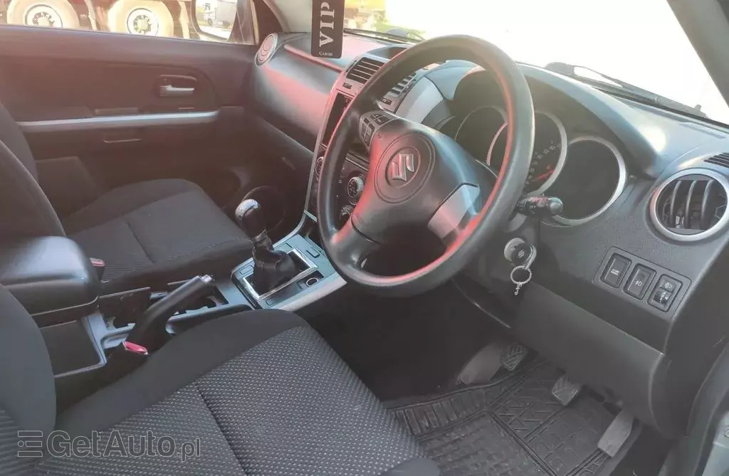 SUZUKI Grand Vitara 