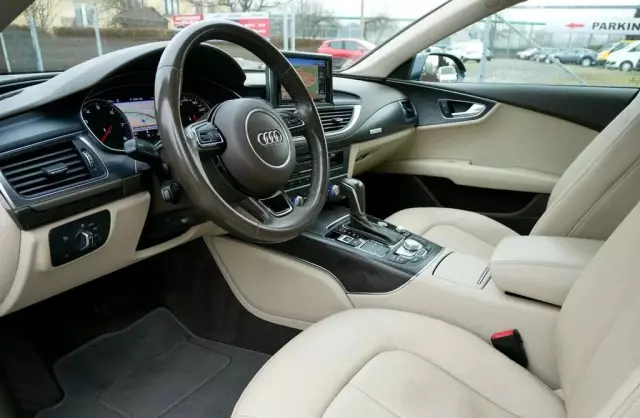 AUDI A7 