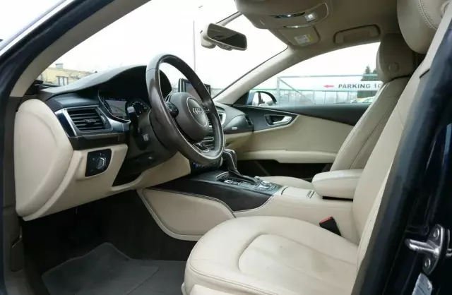 AUDI A7 