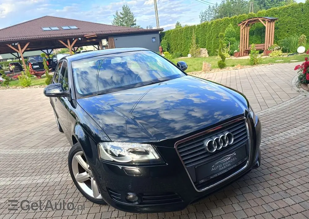 AUDI A3 Sportback 