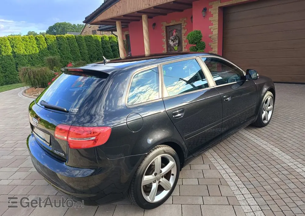 AUDI A3 Sportback 