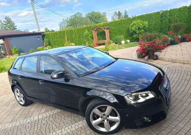 AUDI A3 Sportback 