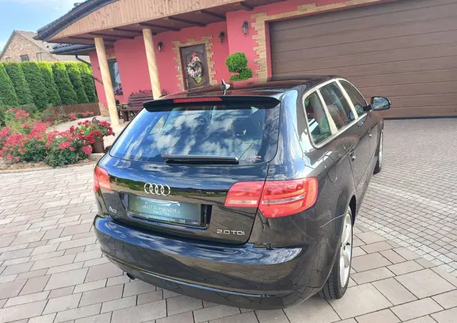 AUDI A3 Sportback 