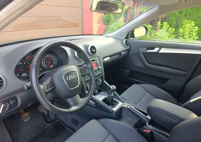 AUDI A3 Sportback 