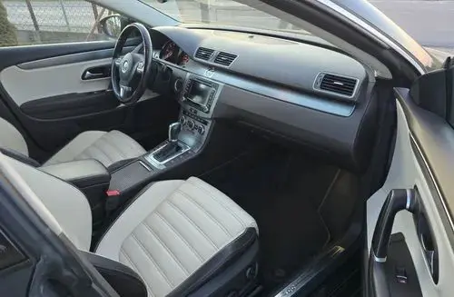 VOLKSWAGEN CC 