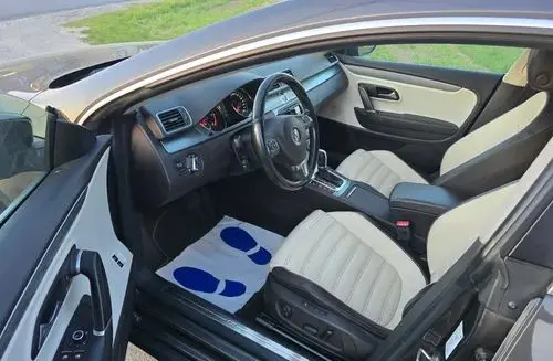 VOLKSWAGEN CC 