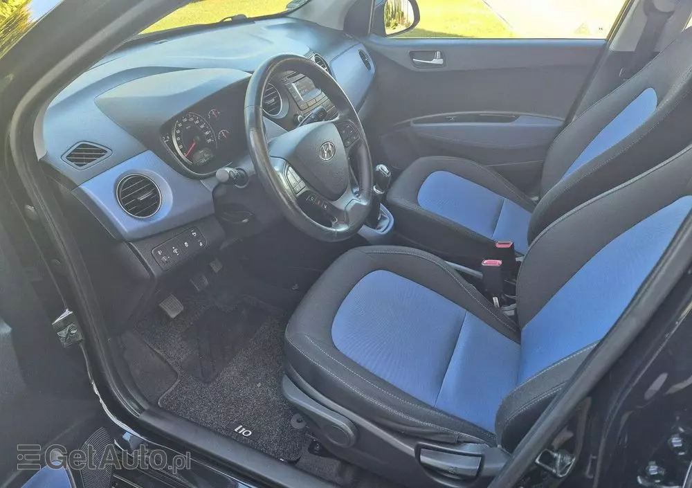 HYUNDAI I10 1.0 Fifa World Cup Edition