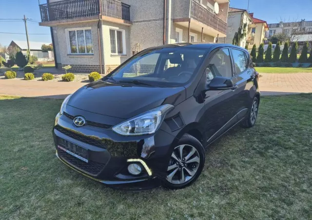HYUNDAI I10 1.0 Fifa World Cup Edition