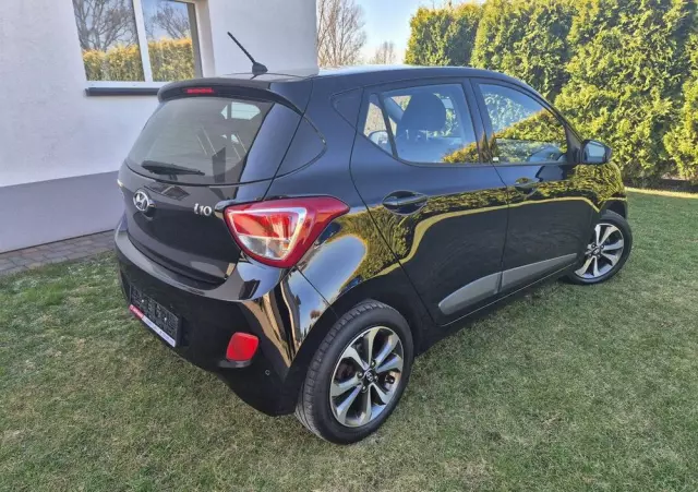 HYUNDAI I10 1.0 Fifa World Cup Edition