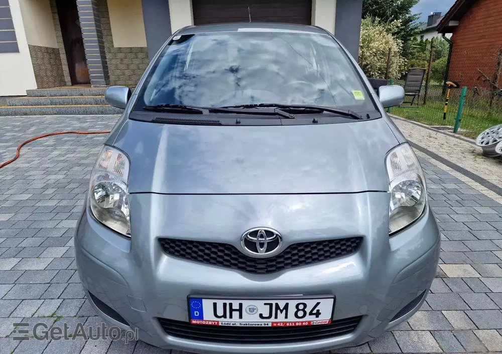 TOYOTA Yaris 1.33 VVT-i Sol