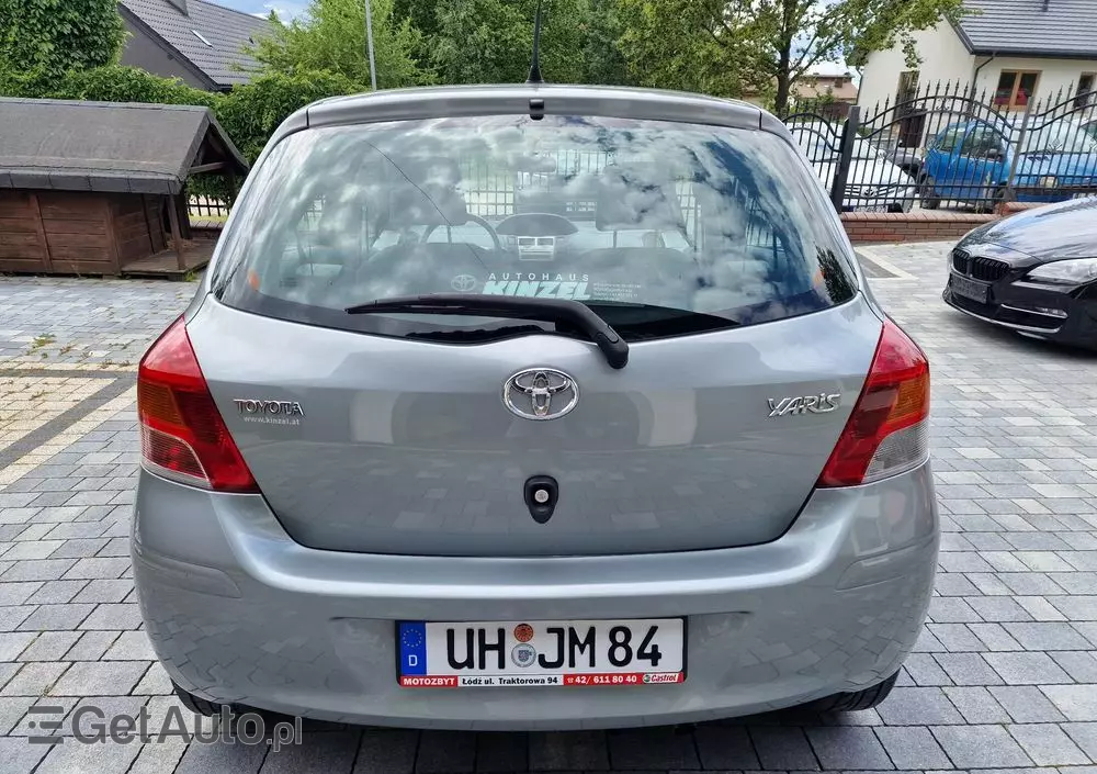 TOYOTA Yaris 1.33 VVT-i Sol