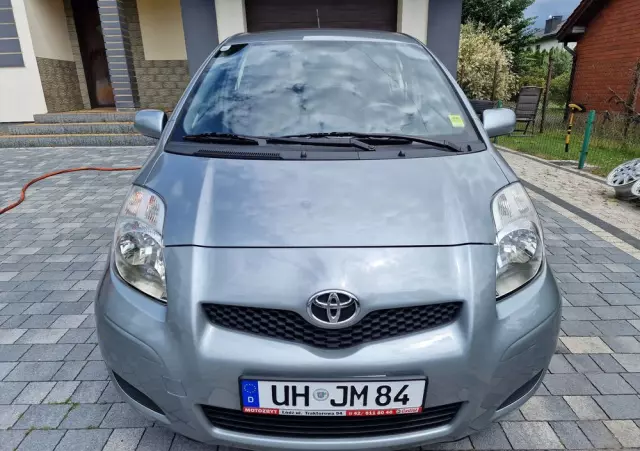 TOYOTA Yaris 1.33 VVT-i Sol