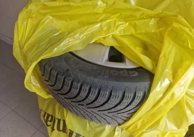 TOYOTA Yaris 1.33 VVT-i Sol