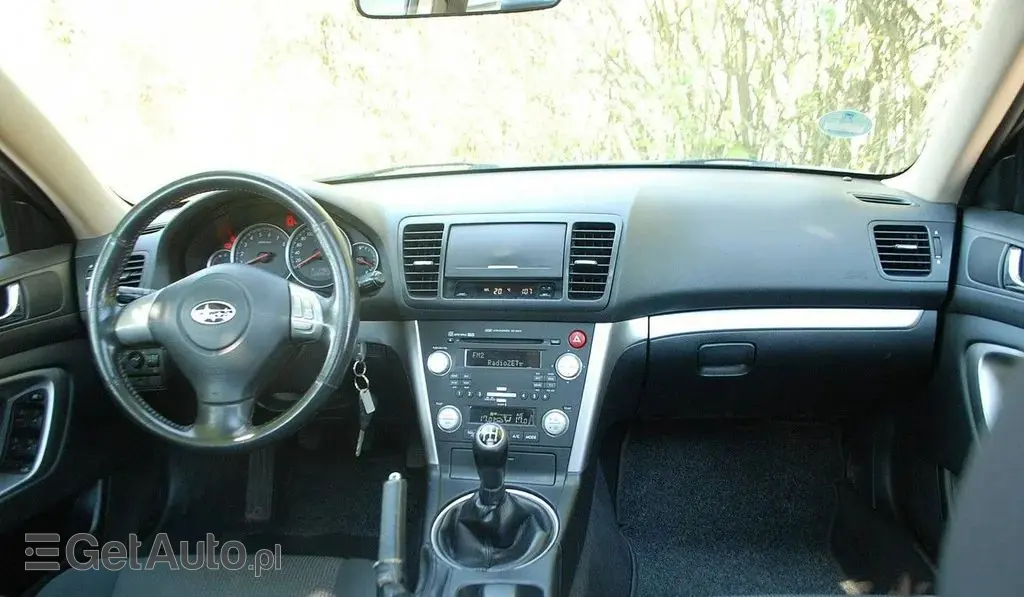 SUBARU Outback 