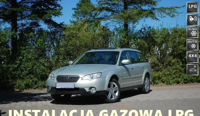 SUBARU Outback 