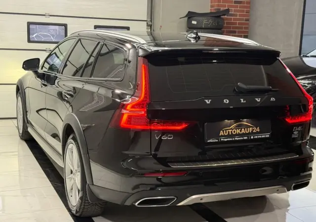 VOLVO V60 Cross Country D4 AWD Geartronic