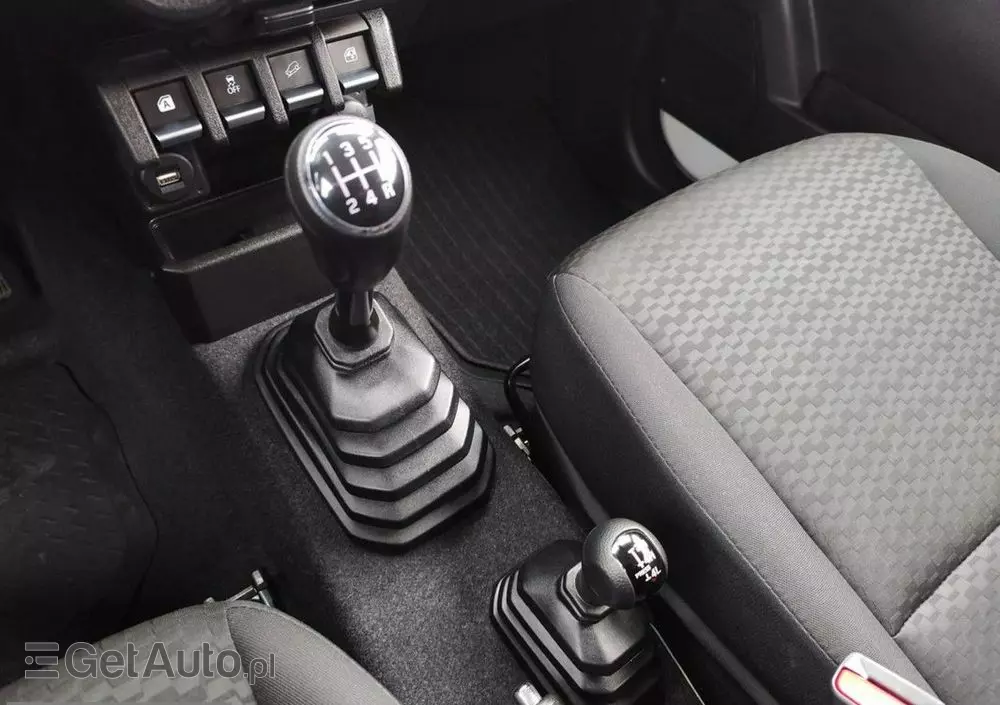 SUZUKI Jimny 1.5 Pro