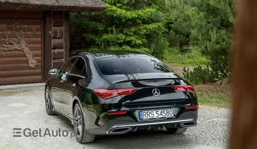 MERCEDES-BENZ CLA 