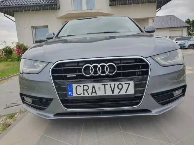 AUDI A4 