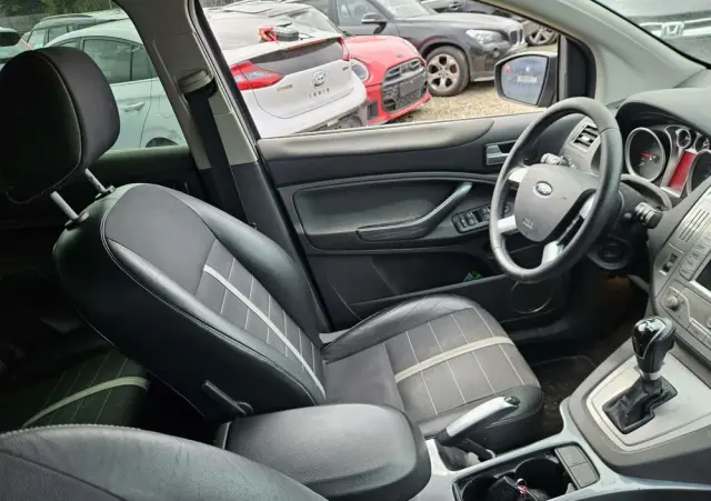 FORD Kuga 2.0 TDCi 4x4 Titanium