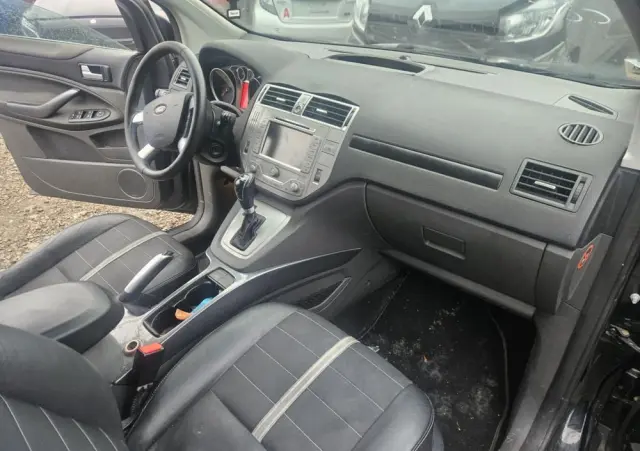 FORD Kuga 2.0 TDCi 4x4 Titanium
