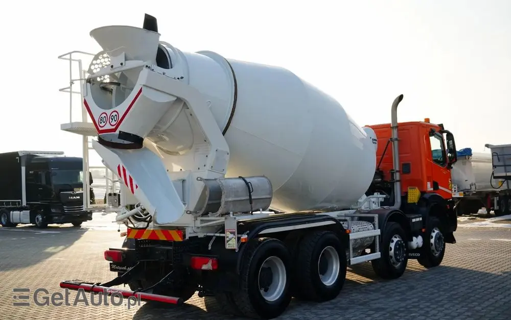 IVECO X-WAY 420 / 8X4 / BETONOMIESZARKA 9 M3 / SCHWING STETTER / AUTOMAT / EURO 6 