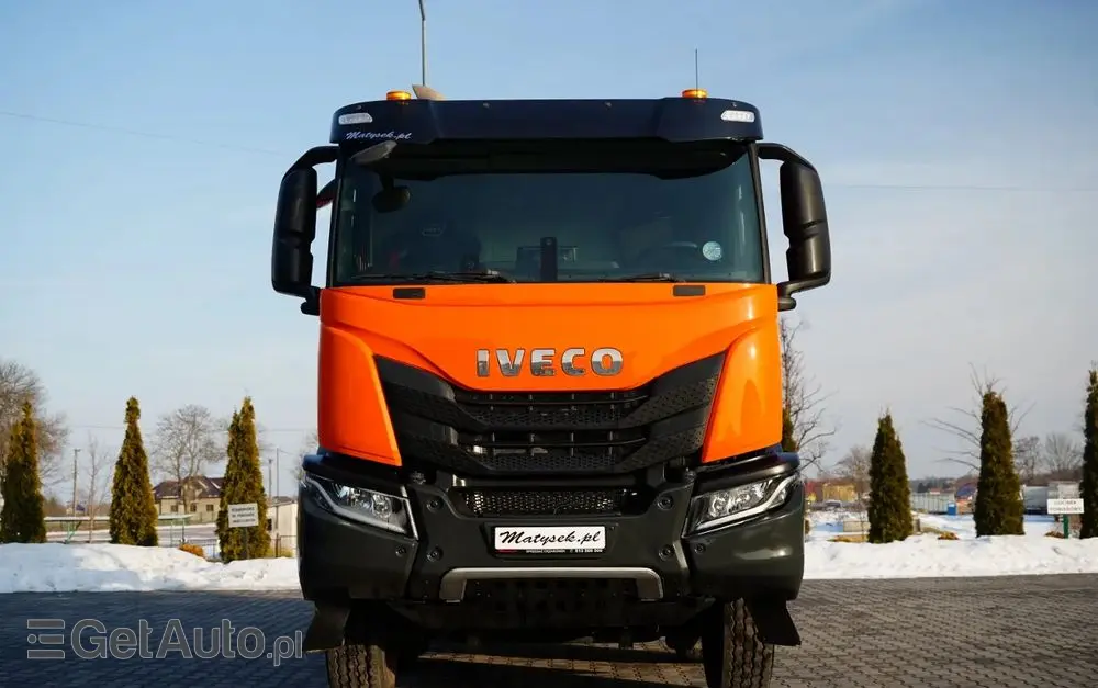 IVECO X-WAY 420 / 8X4 / BETONOMIESZARKA 9 M3 / SCHWING STETTER / AUTOMAT / EURO 6 