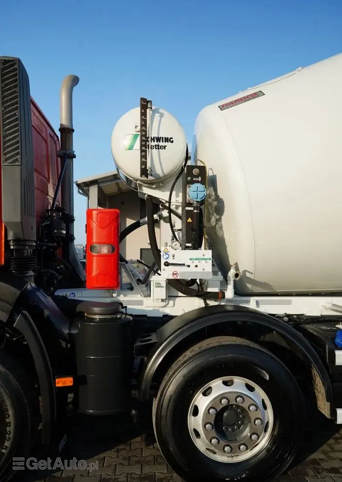 IVECO X-WAY 420 / 8X4 / BETONOMIESZARKA 9 M3 / SCHWING STETTER / AUTOMAT / EURO 6 