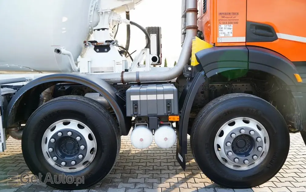 IVECO X-WAY 420 / 8X4 / BETONOMIESZARKA 9 M3 / SCHWING STETTER / AUTOMAT / EURO 6 