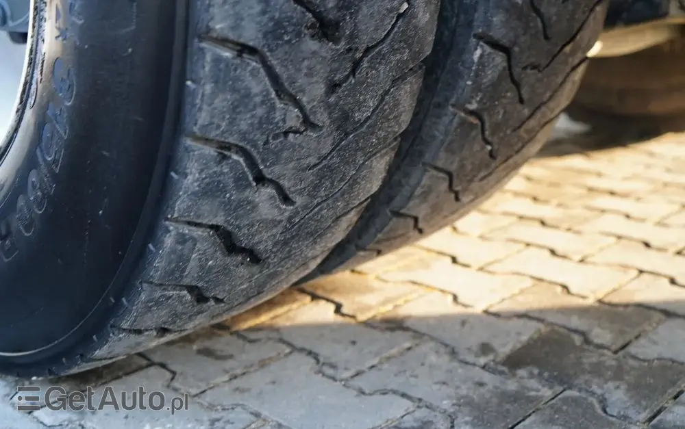 IVECO X-WAY 420 / 8X4 / BETONOMIESZARKA 9 M3 / SCHWING STETTER / AUTOMAT / EURO 6 