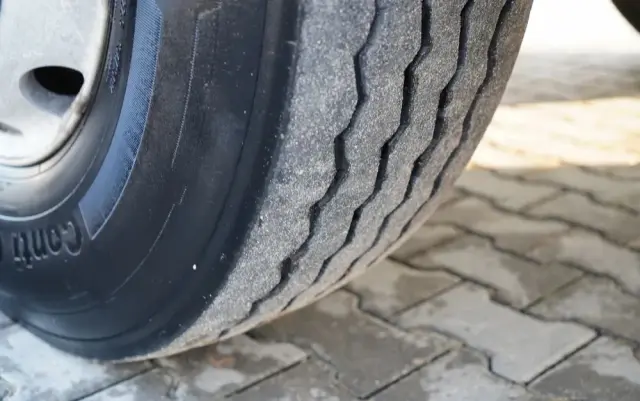 IVECO X-WAY 420 / 8X4 / BETONOMIESZARKA 9 M3 / SCHWING STETTER / AUTOMAT / EURO 6 